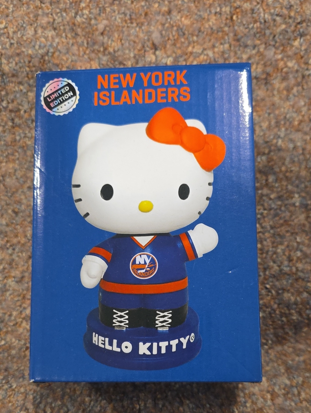 Hello Kitty New York Islanders Figure